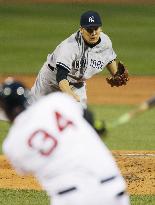Yankees' Tanaka earns 3rd win in Fenway Park debut