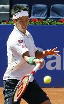 Nishikori thrashes Golubev in Barcelona Open