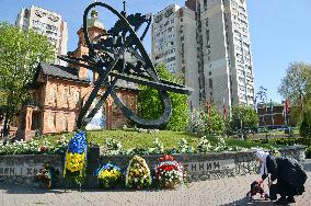 28th anniv. of Chernobyl nuclear disaster marked in Kiev
