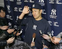 Yankee Tanaka receives 2013 Japan Series ring