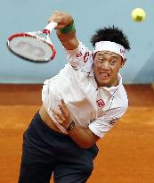 Japan's Nishikori cruises into 3rd round of Madrid Open