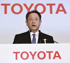 Toyota's group operating profit hits record