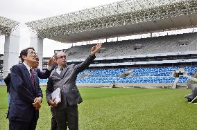 Japan envoy visits stadium for Japan-Colombia World Cup match