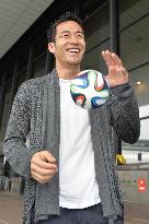 Southampton defender Yoshida back in Japan