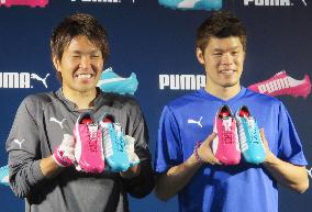Nishikawa, Sakai show new boots for World Cup