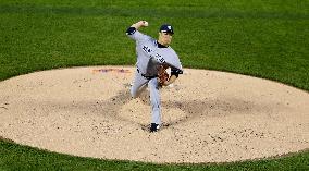 Tanaka gets 1st major league shutout