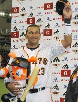 Giants' Cepeda hits 1st home run in Japan game