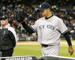 More struggles for Kuroda as Yankees lose to White Sox