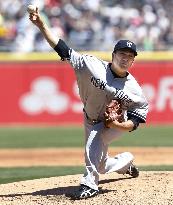 Yankees' Tanaka against White Sox