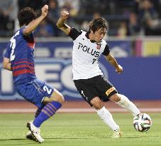 Urawa midfielder Umesaki scores game-winning goal