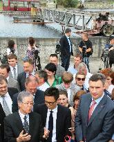 Japan's ambassador sees Kiev sewage-treatment plant