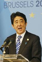 PM Abe attends press conference in Brussels