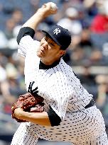 Yankees pitcher Tanaka