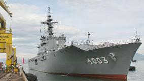 JMSDF's transport ship arrives at Vietnam's Da Nang port