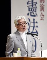 Nobel laureate Oe speaks in pro-Article 9 event