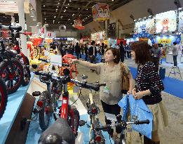 Int'l Tokyo Toy Show opens with some 35,000 toys