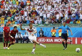 Germany crush Portugal 4-0