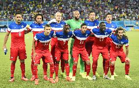 U.S. beat Ghana 2-1