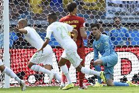 Belgium beat Algeria 2-1