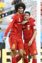 Belgium beat Algeria 2-1