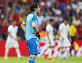 World Cup holders Spain crash out in 2-0 loss to Chile