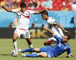 Costa Rica beat Italy to move to World Cup knockout stage