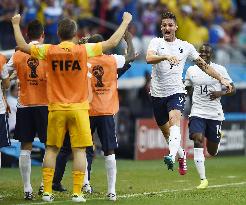 France beat Switzerland 5-2 in Group E match