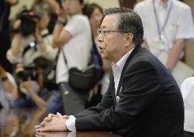 Minister apologizes for remark on Fukushima nuclear soil storage