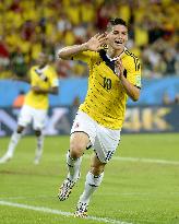 Colombia beat Japan in World Cup