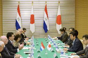 Japan PM Abe meets with Paraguay Pres. Cartes