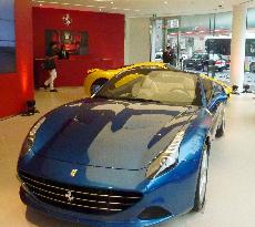 Ferrari shows Roppongi showroom to press