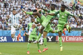 Argentina beat Nigeria 3-2
