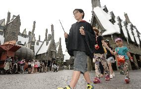 USJ's Harry Potter section previewed before opening