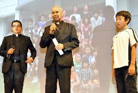 Vatican's envoy to Japan speaks to grade school children
