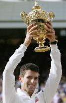 Djokovic wins Wimbledon men's title