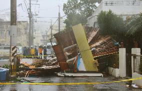 Powerful typhoon approaches Okinawa amid storm surge warning