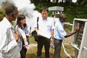 African engineers visit geothermal power plant in Japan