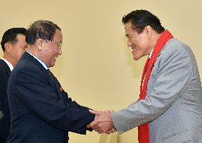 Japanese lawmakers meet veteran N. Korean diplomat