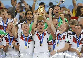Germany beat Argentina to win World Cup title