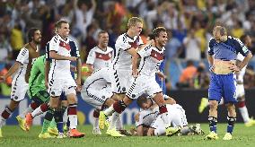 Germany beat Argentina to win World Cup