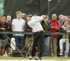 shikawa tees off during practice round of British Open