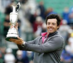 McIlroy holds trophy after winning British Open