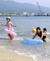 Tsunami-hit Iwate beach reopens after 3 years of cleanup