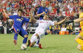 Man Utd MF Kagawa in action at Int'l Champions Cup