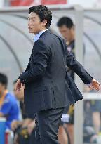 Sagan Tosu manager Yoon dismissed