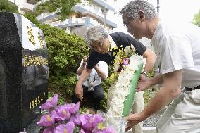 Floral tributes to Korean A-bomb victims in Nagasaki