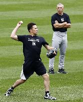 Tanaka playing catch