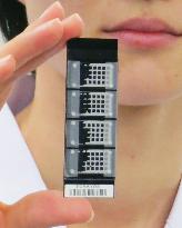 Microchip for detecting 13 cancer types from blood sample
