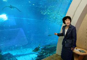 Japanese governor on casino study tour in Singapore