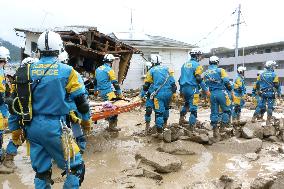 Flooding, landslides hit Hiroshima